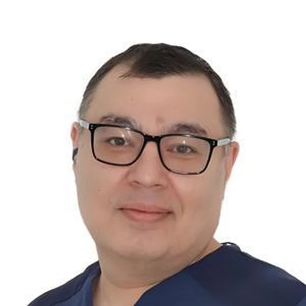 Бирюкбаев Тимур Тлютаевич — Стоматолог-хирург, Стоматолог-имплантолог, Москва