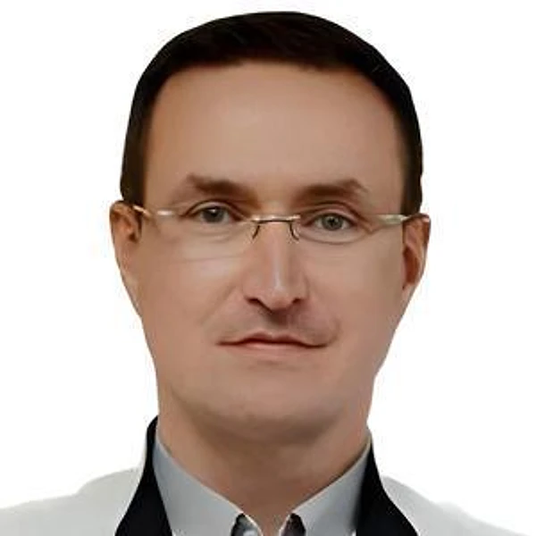 Гарифулин Марат Сагитович — Ортопед, Артролог, Пластический хирург, Травматолог, Санкт-Петербург