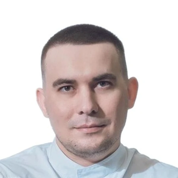 Лисачкин Михаил Анатольевич — Стоматолог, Нижний Тагил