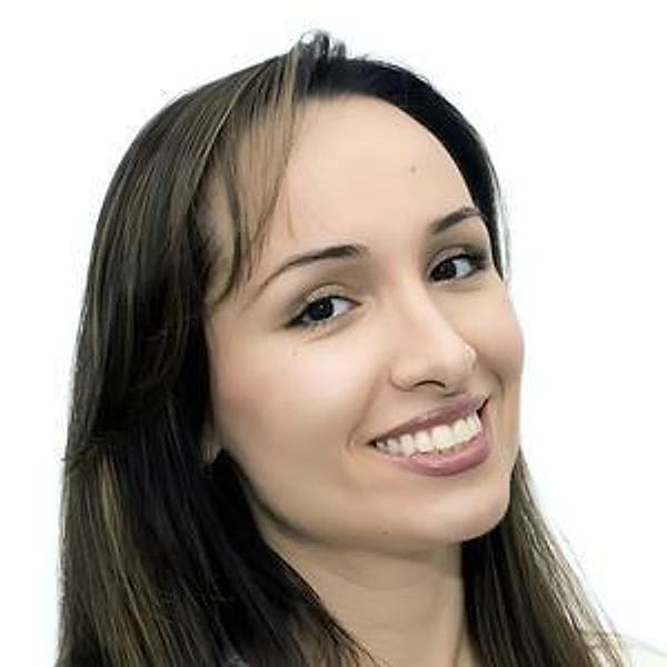 Гаджиева Аминат Багавудиновна — Стоматолог, Москва