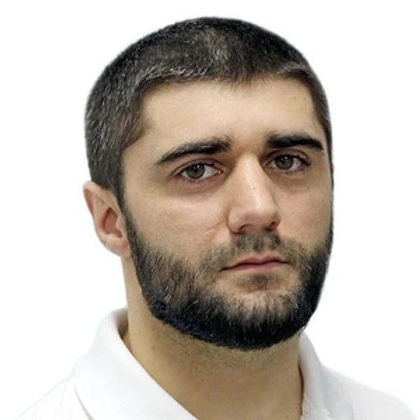Луманов Магомед Исмаилович — Стоматолог-хирург, Стоматолог-имплантолог, Махачкала
