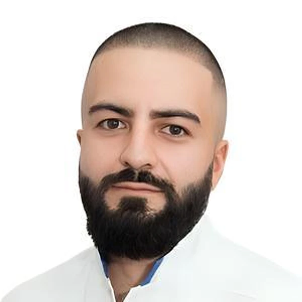 Бадунц Карен Валериевич — Стоматолог-хирург, Стоматолог-имплантолог, Москва