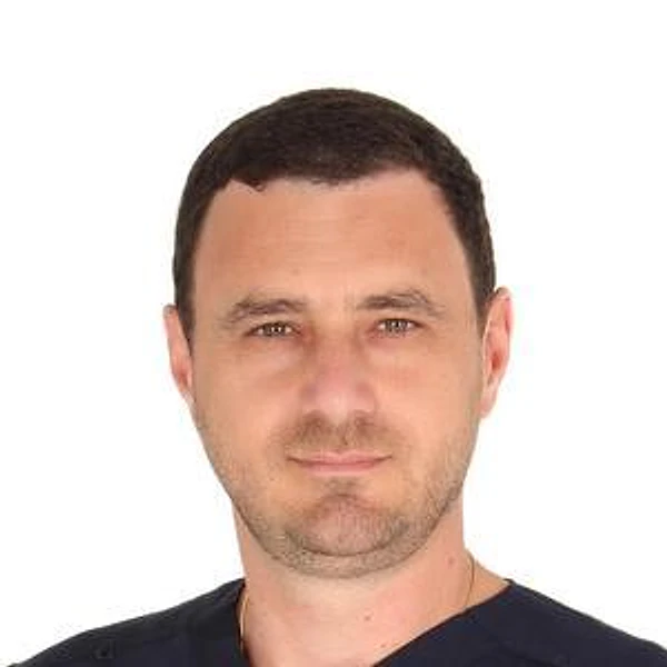 Гюльбекян Тигран Самвелович — Стоматолог-имплантолог, Стоматолог-ортопед, Стоматолог-хирург, Москва