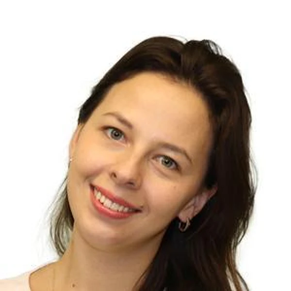 Елизарова Елена Эдуардовна — Пародонтолог, Москва