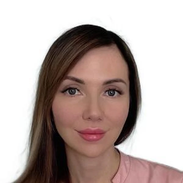Полещук Ксения Николаевна — Врач-косметолог, Дерматовенеролог, Трихолог, Владивосток