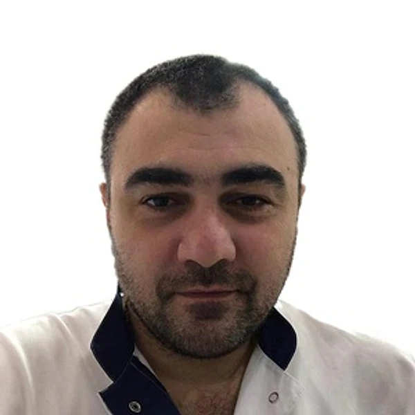 Акопов Эрик Норикович — Стоматолог-ортопед, Саратов