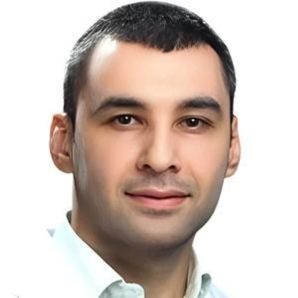 Телеев Марат Султанбекович — Травматолог, Ортопед, Санкт-Петербург