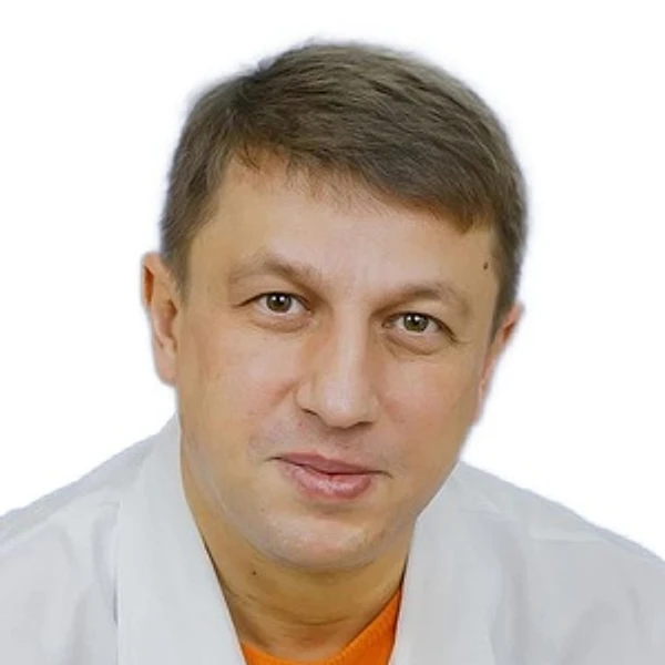 Фомин Павел Александрович — Нейрохирург, Омск