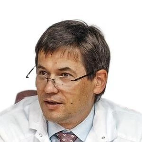 Светликов Алексей Владимирович — Сосудистый хирург (ангиохирург), Флеболог, Санкт-Петербург