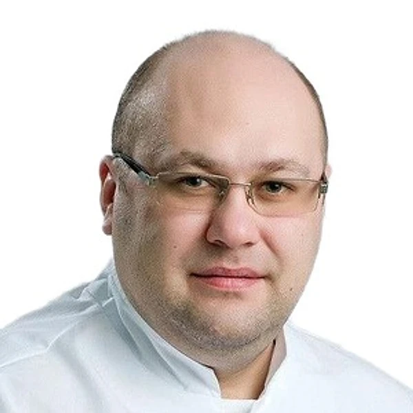 Миронов Артем Владимирович — Стоматолог-имплантолог, Владимир