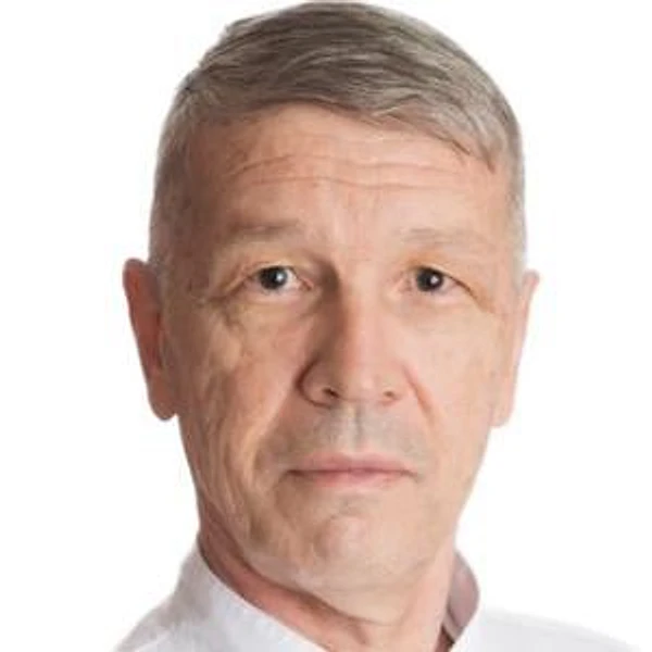 Кузнецов Владимир Ильич — Стоматолог-хирург, Челябинск