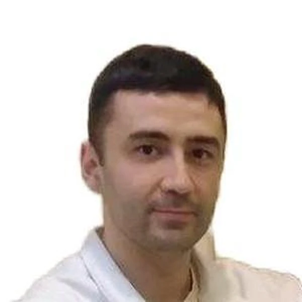 Бостанов Илияс Муссаевич — Офтальмолог (окулист), Тихорецк