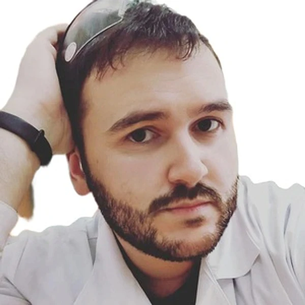 Лазарев Ярослав Александрович — Хирург, Врач скорой помощи, Проктолог (колопроктолог), Владивосток