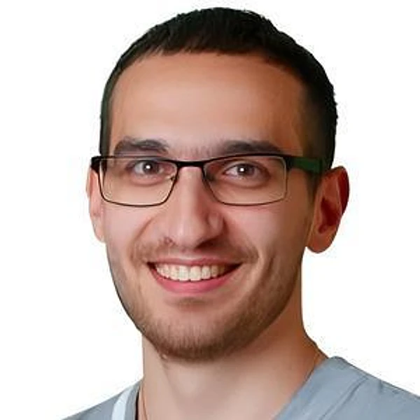 Тттян Александр Лёвович — Стоматолог-ортодонт, Детский ортодонт, Новосибирск