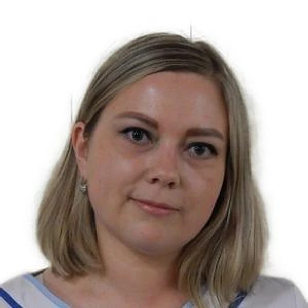 Павлова Юлия Владимировна — Гастроэнтеролог, Мурманск