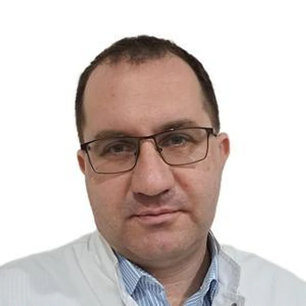 Геращенко Александр Викторович — Врач скорой помощи, Анестезиолог-реаниматолог, Педиатр, Саратов