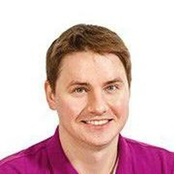 Рузанов Алексей Сергеевич — Стоматолог-хирург, Пародонтолог, Стоматолог-имплантолог, Екатеринбург