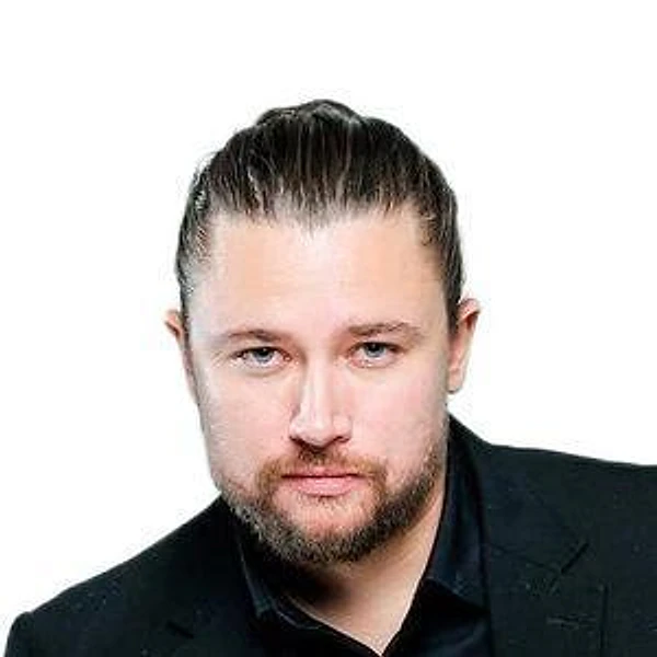 Охрименко Владислав Юрьевич — Пластический хирург, Владивосток