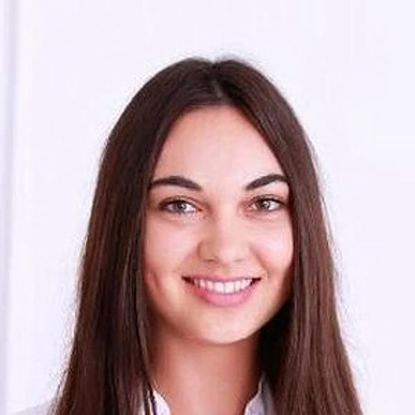 Кривоносова Зоя Юрьевна — Стоматолог, Владивосток