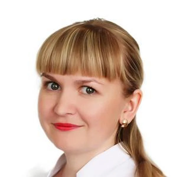 Коломенцева Елена Игоревна — Кардиолог, Врач общей практики (семейный врач), Старый Оскол