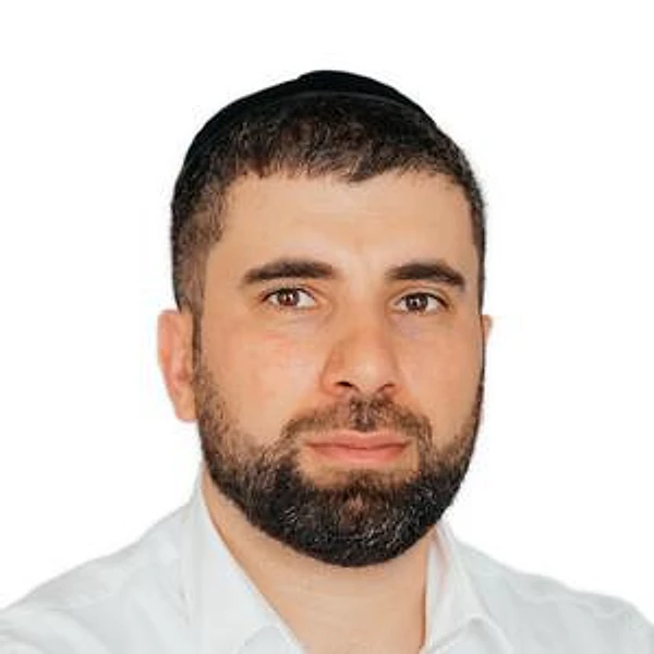 Гилядов Марк Александрович — Эндокринолог, Москва