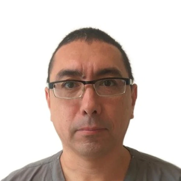 Умурзаков Султан Исмайылжанович — Травматолог, Ортопед, unknown