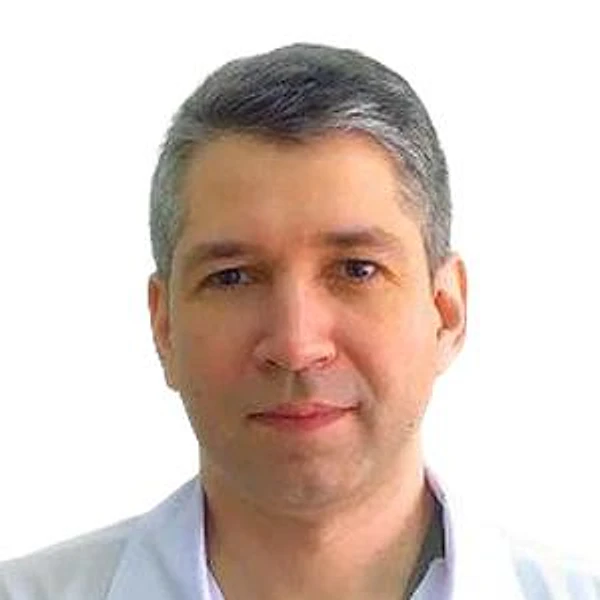 Хазиахметов Данияр Фаридович — Кардиохирург, Казань