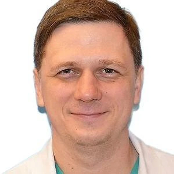 Шкурин Дмитрий Александрович — Хирург, Омск