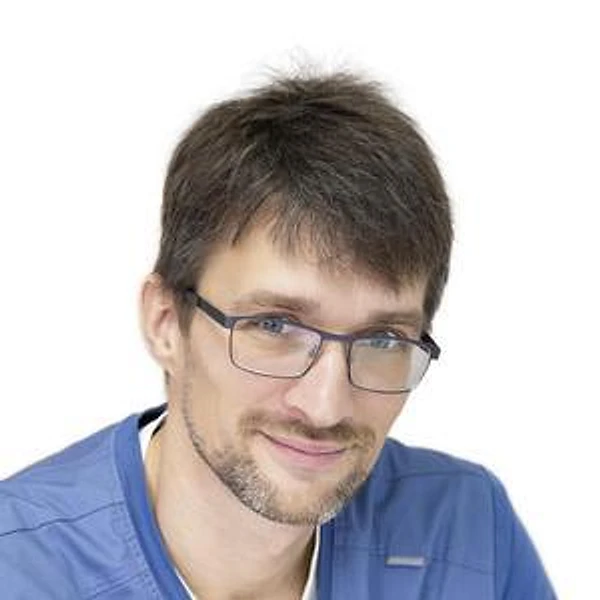 Бурдюгов Андрей Вячеславович — Онколог, Хирург, Севастополь
