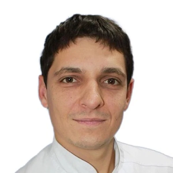 Лашко Максим Владимирович — Вертебролог, Мануальный терапевт, Ортопед, Травматолог, Омск