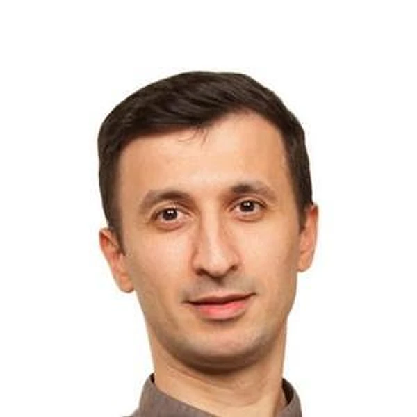 Амрахов Турал Рафаэлович — Стоматолог-ортопед, Уфа