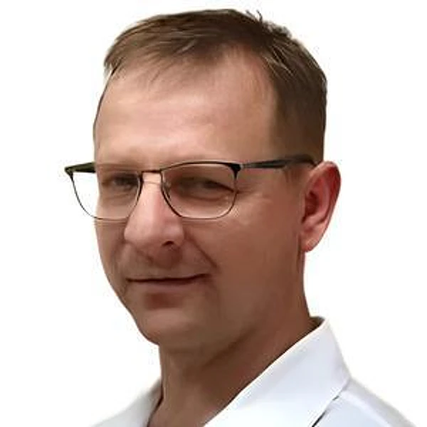 Миронов Роман Михайлович — Хирург, Детский остеопат, Лазерный хирург, Невролог, Остеопат, Туапсе