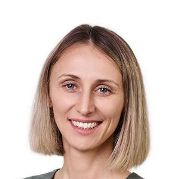 Басова Екатерина Владимировна — Стоматолог, Омск