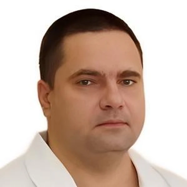 Логаненко Денис Игоревич — Кардиохирург, Челябинск
