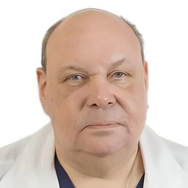Шумаков Дмитрий Валерьевич — Кардиохирург, Москва