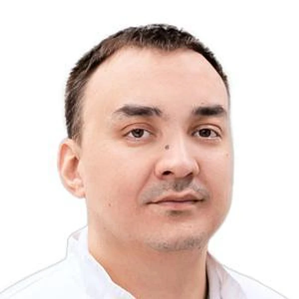 Искаков Руслан Игоревич — Хирург, Проктолог (колопроктолог), Челябинск