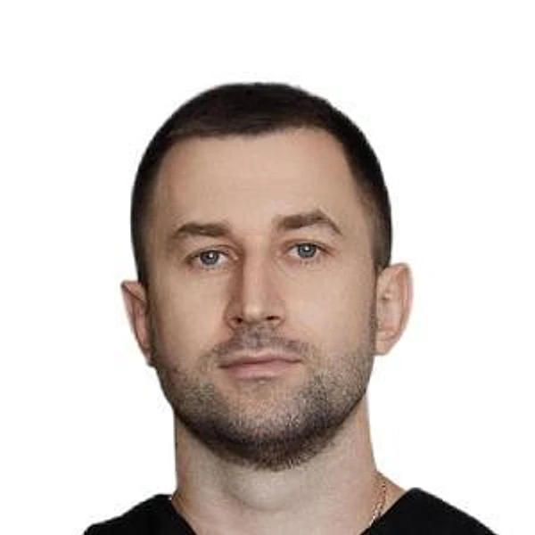 Сотников Евгений Игоревич — Пластический хирург, Краснодар