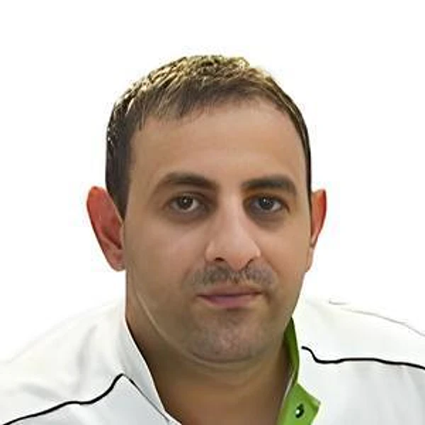 Садкевич Максим Олегович — Стоматолог-ортопед, Стоматолог, Стоматолог-имплантолог, Стоматолог-хирург, Москва