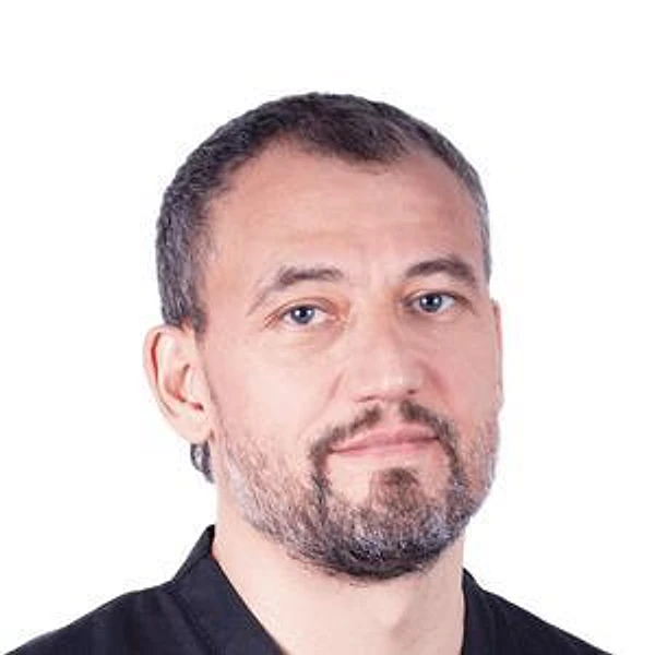 Помогалов Александр Геннадьевич — Стоматолог-имплантолог, Челюстно-лицевой хирург, Омск
