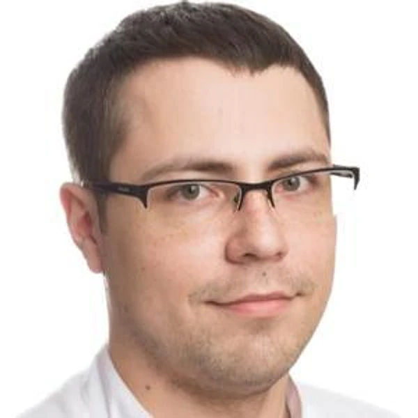 Тихонов Александр Сергеевич — Стоматолог-хирург, Челябинск