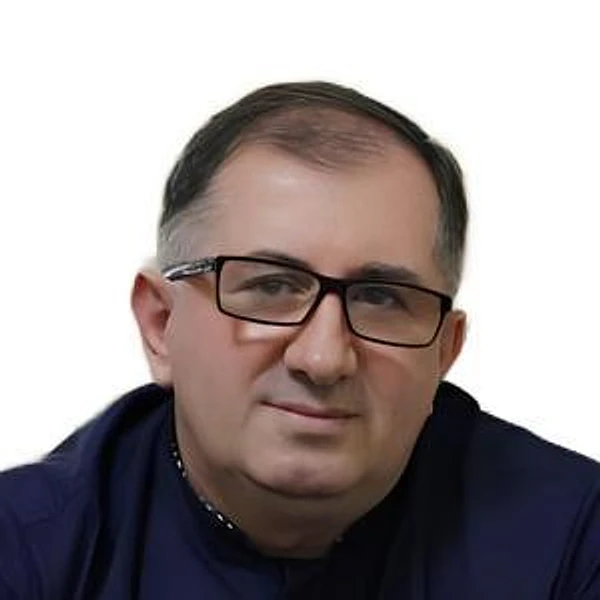 Магомедов Халил Исмаилович — Врач УЗИ, Буйнакск