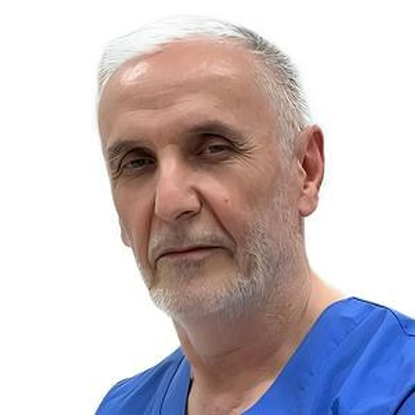 Кутиев Муса Ибайдуллаевич — Торакальный хирург, Буйнакск