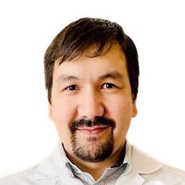 Темралиев Рустам Насикатович — Травматолог, Лениногорск