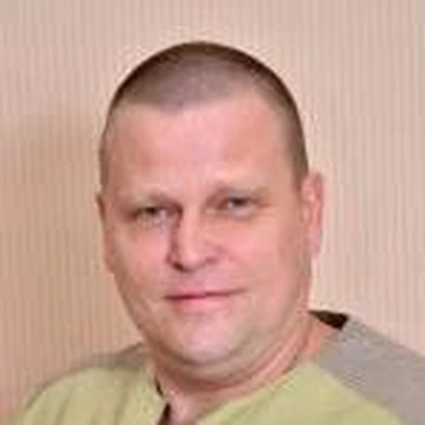 Шишкин Евгений Валерьевич — Стоматолог-хирург, Стоматолог-имплантолог, Стоматолог-ортопед, Шадринск