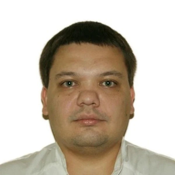 Теплищев Денис Александрович — Офтальмолог (окулист), Свободный