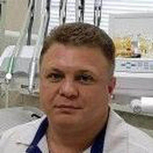 Лобанов Евгений Александрович — Стоматолог, Комсомольск-на-Амуре