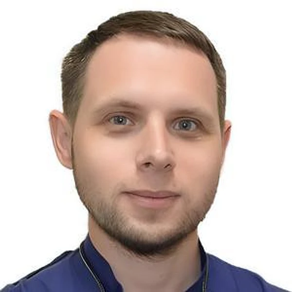 Кроман Юлиан Олегович — Стоматолог-хирург, Волгоград