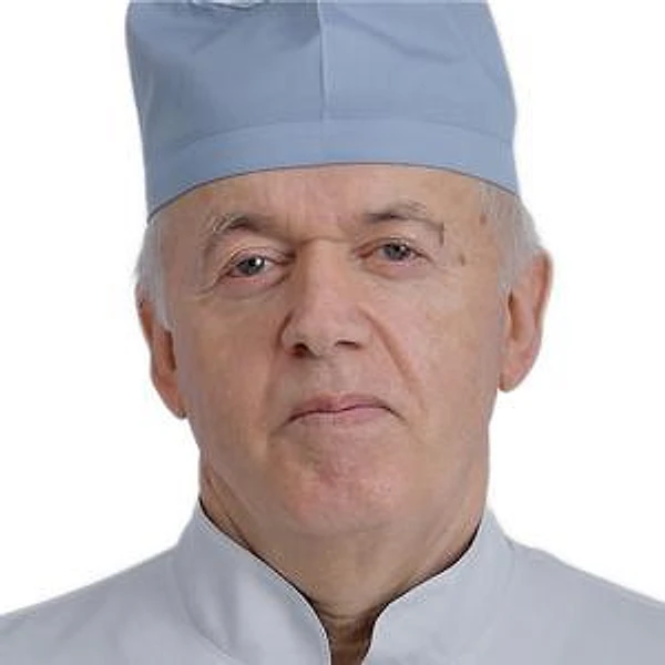 Мухтаров Гасан Гаджиевич — Хирург, Махачкала