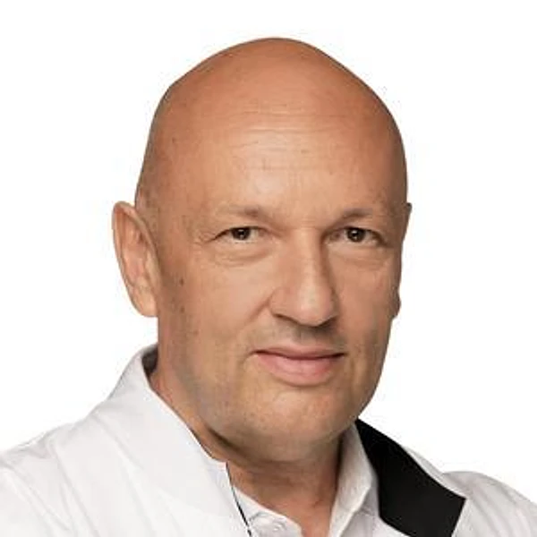 Потапов Михаил Евгеньевич — Репродуктолог, Москва