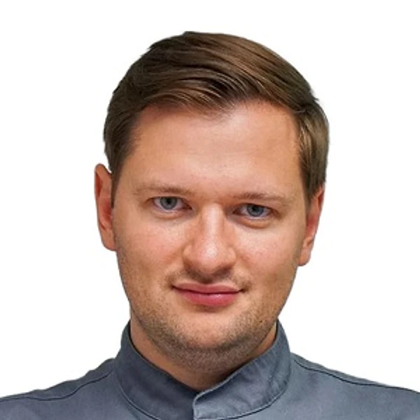 Ярошевич Павел Сергеевич — Стоматолог-имплантолог, Санкт-Петербург